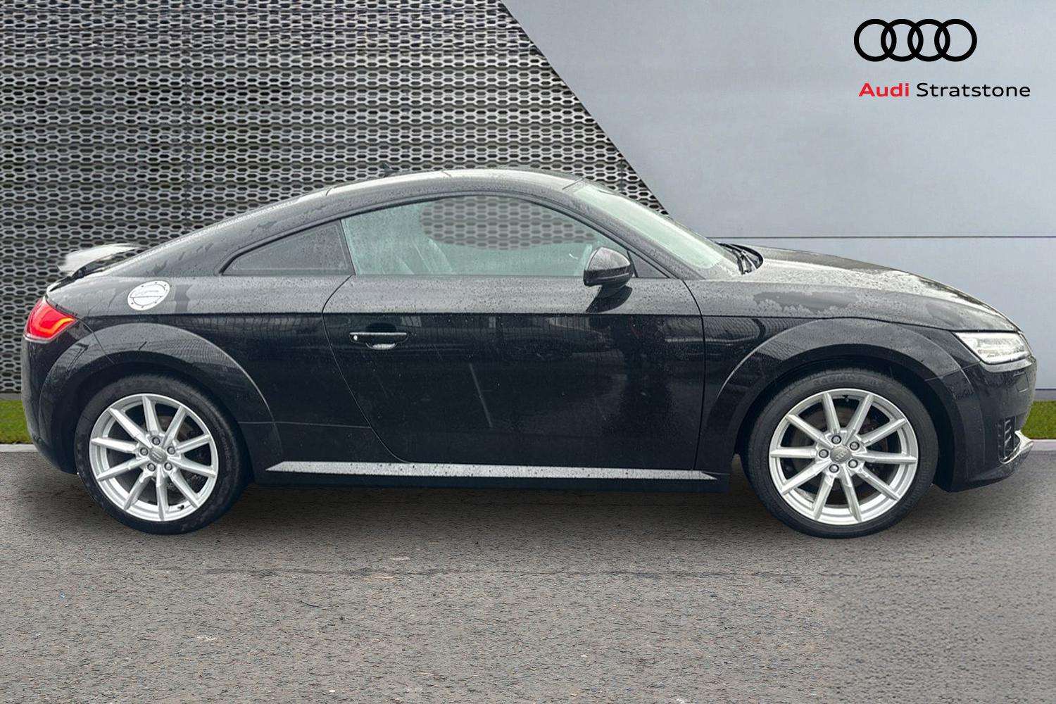 Used Audi TT 2017 for sale - 76902402: Photo 4