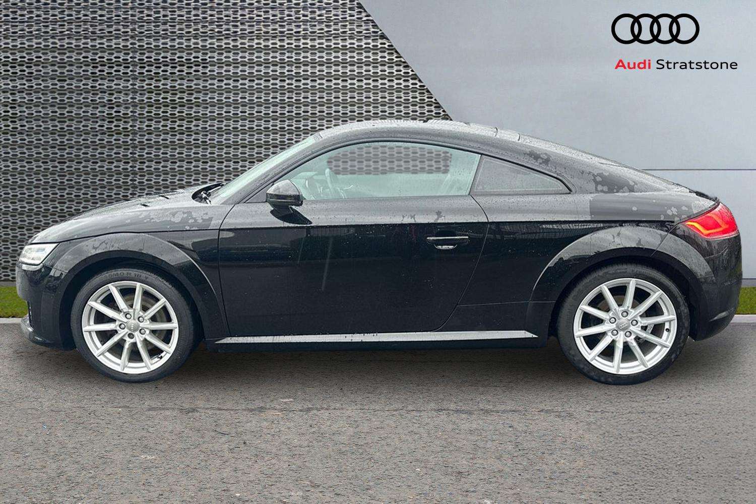 Used Audi TT 2017 for sale - 76902402: Photo 8