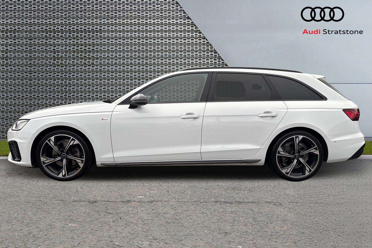 Used Audi A4 2024 for sale - 77178936: Photo 8