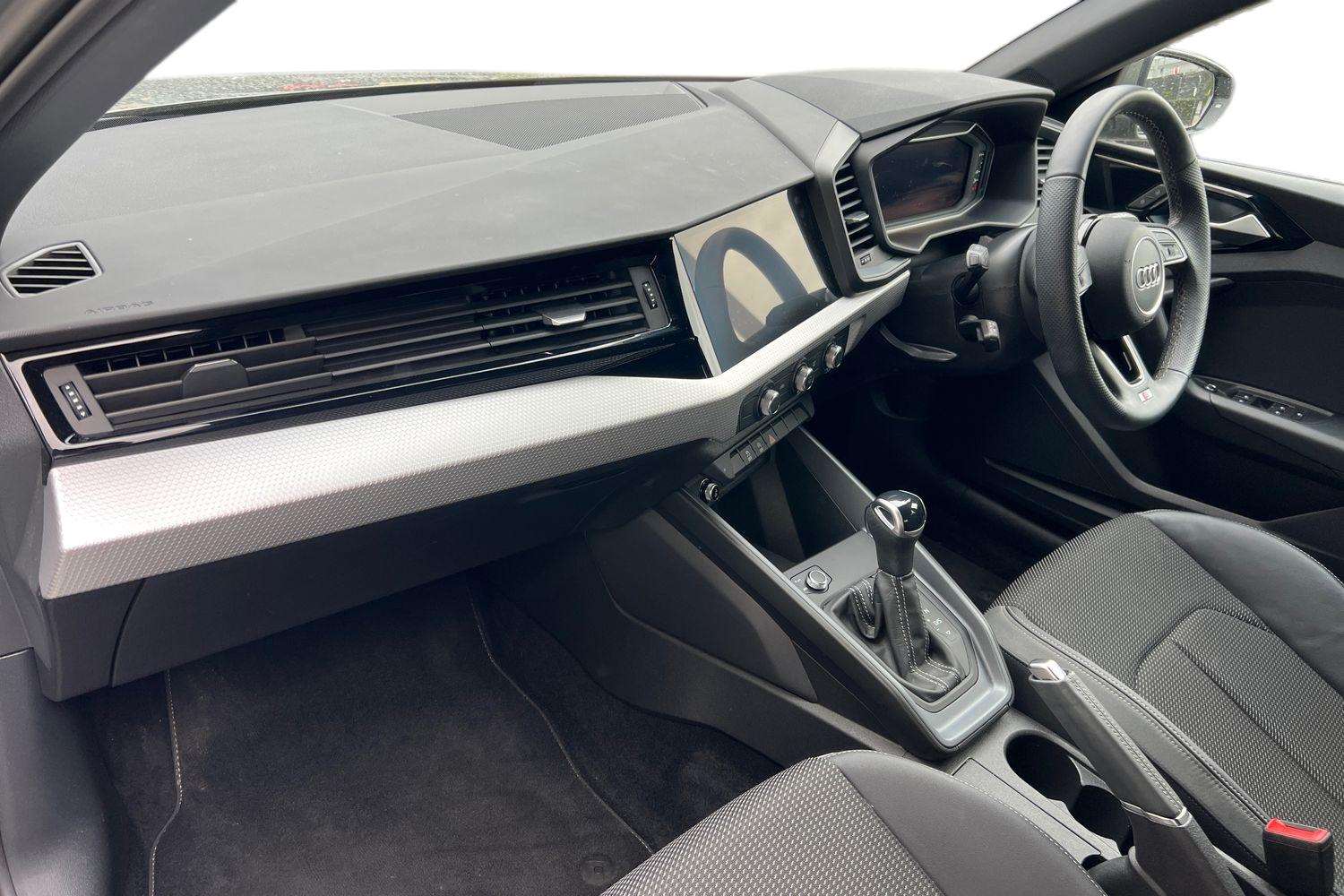 Used Audi A1 2024 for sale - 77943514: Photo 2