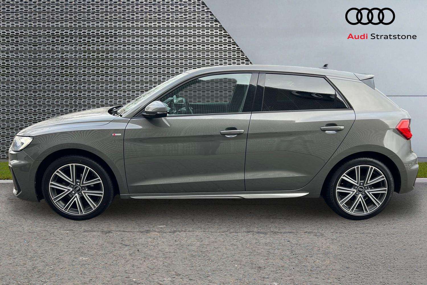 Used Audi A1 2024 for sale - 77943514: Photo 8