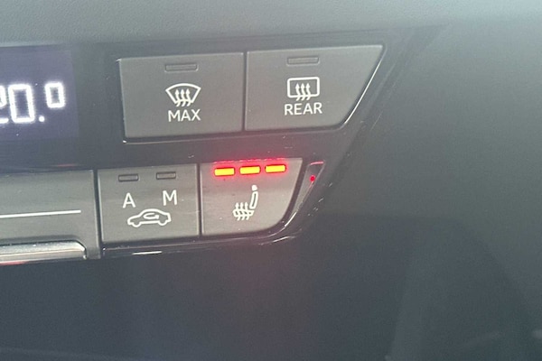 Used Audi Q4 e-tron 2025 for sale - 74728648: Photo 16