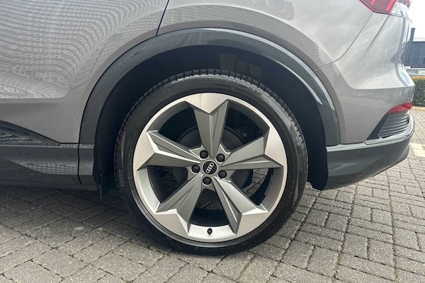 Used Audi Q4 e-tron 2025 for sale - 74728648: Photo 5