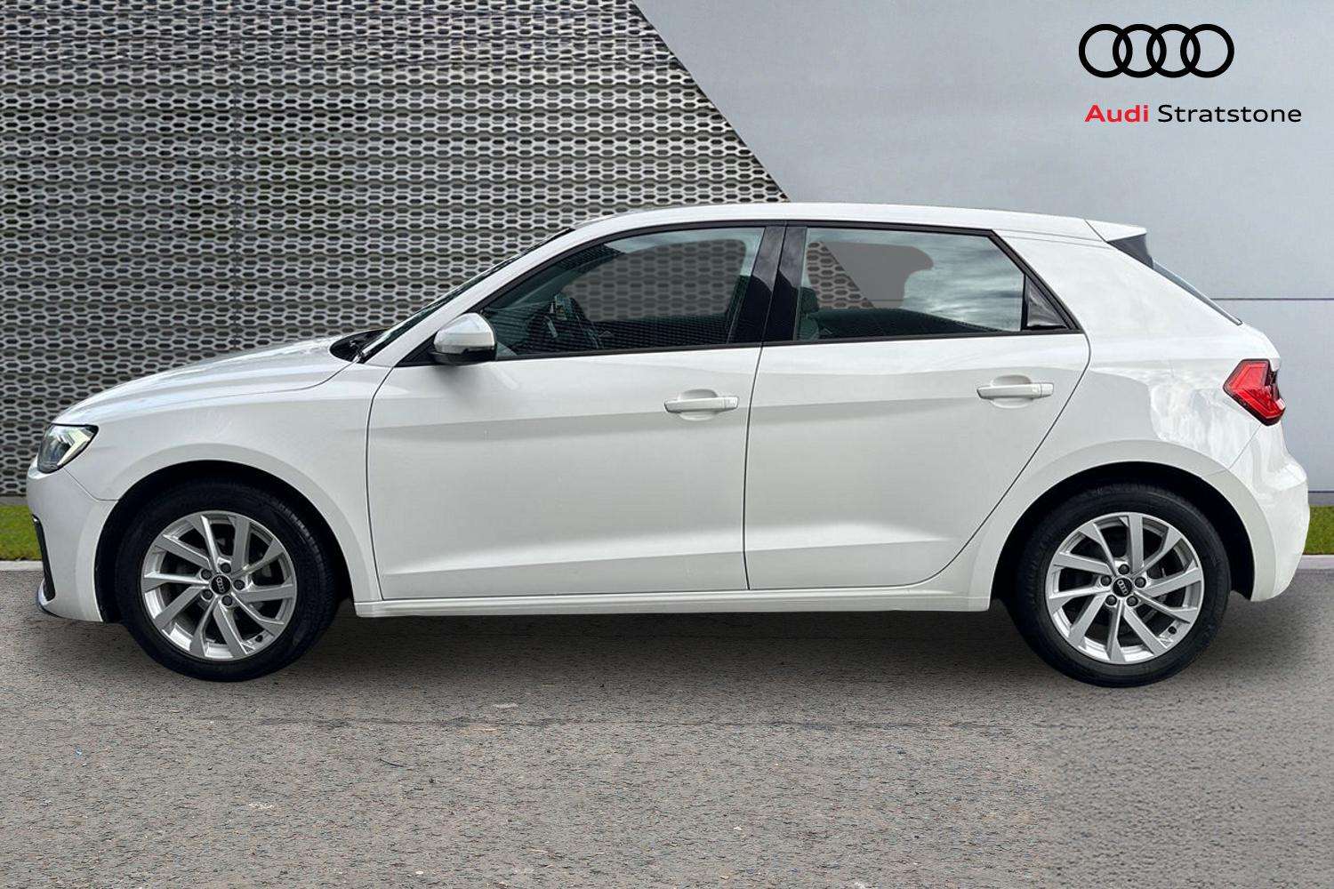 Used Audi A1 2021 for sale - 76351570: Photo 8