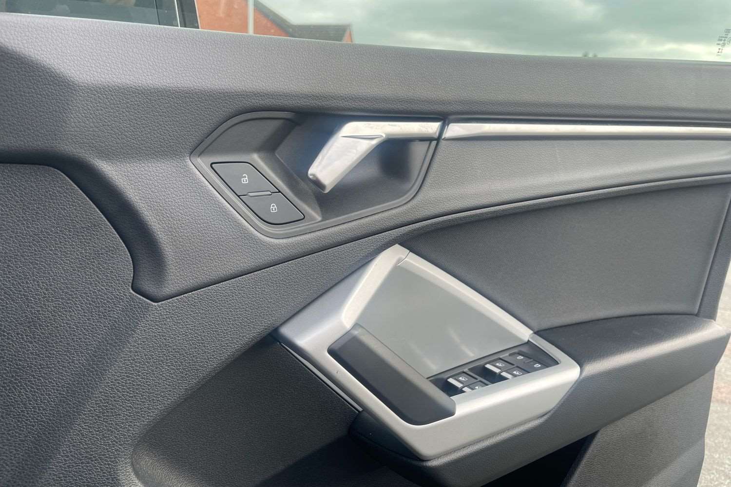 Used Audi Q3 2023 for sale - 76692159: Photo 32