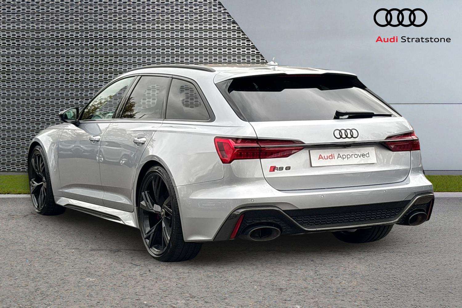 Used Audi RS6 2022 for sale - 76624581: Photo 3