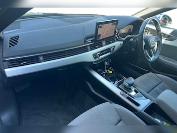 Used Audi A4 2021 for sale - 75143531: Photo