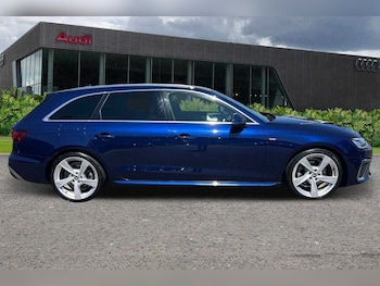 Used Audi A4 2021 for sale - 75143531: Photo