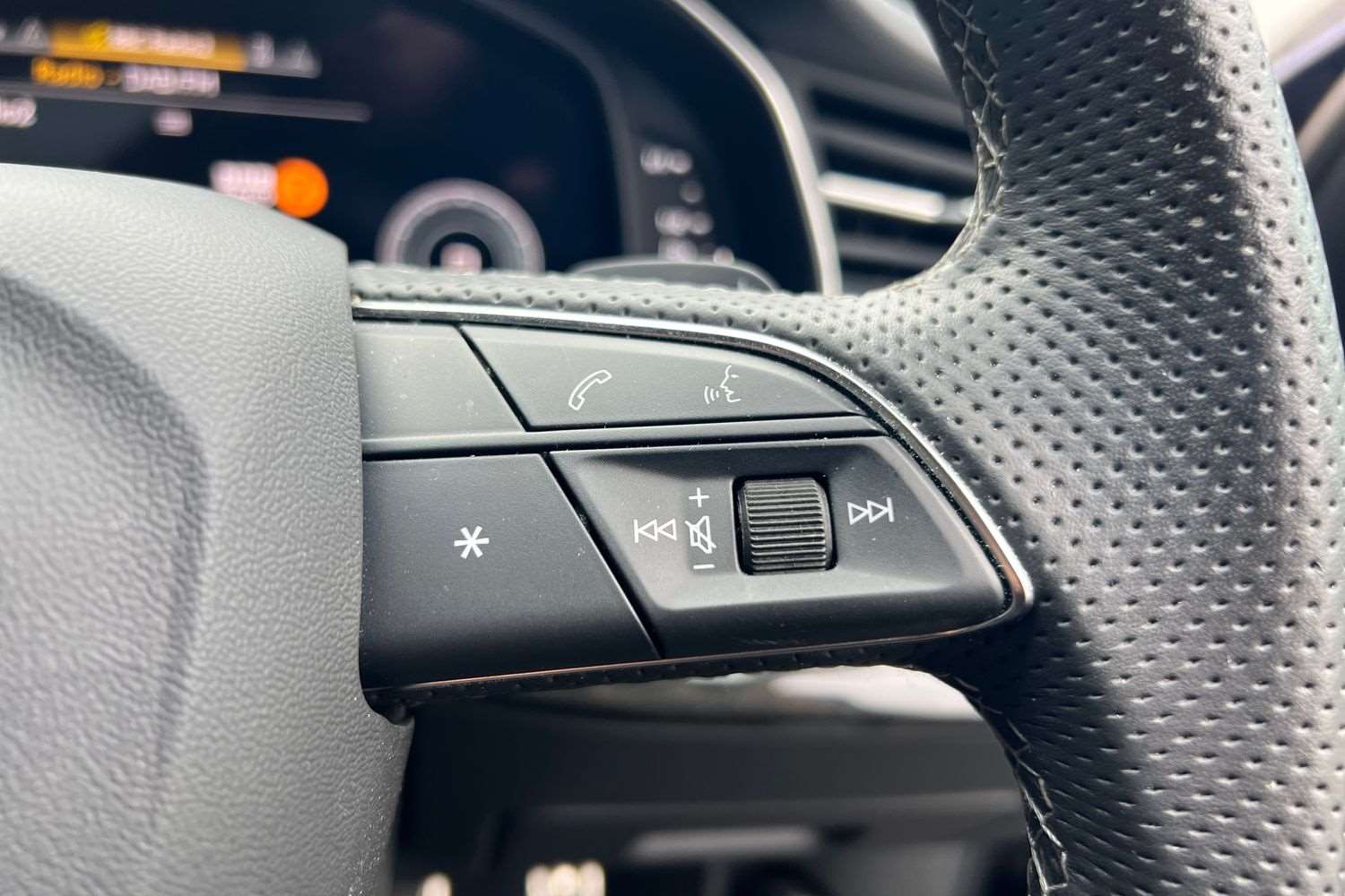 Used Audi Q7 2022 for sale - 76125894: Photo 17