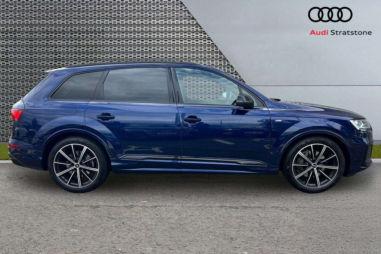 Used Audi Q7 2022 for sale - 76125894: Photo 4
