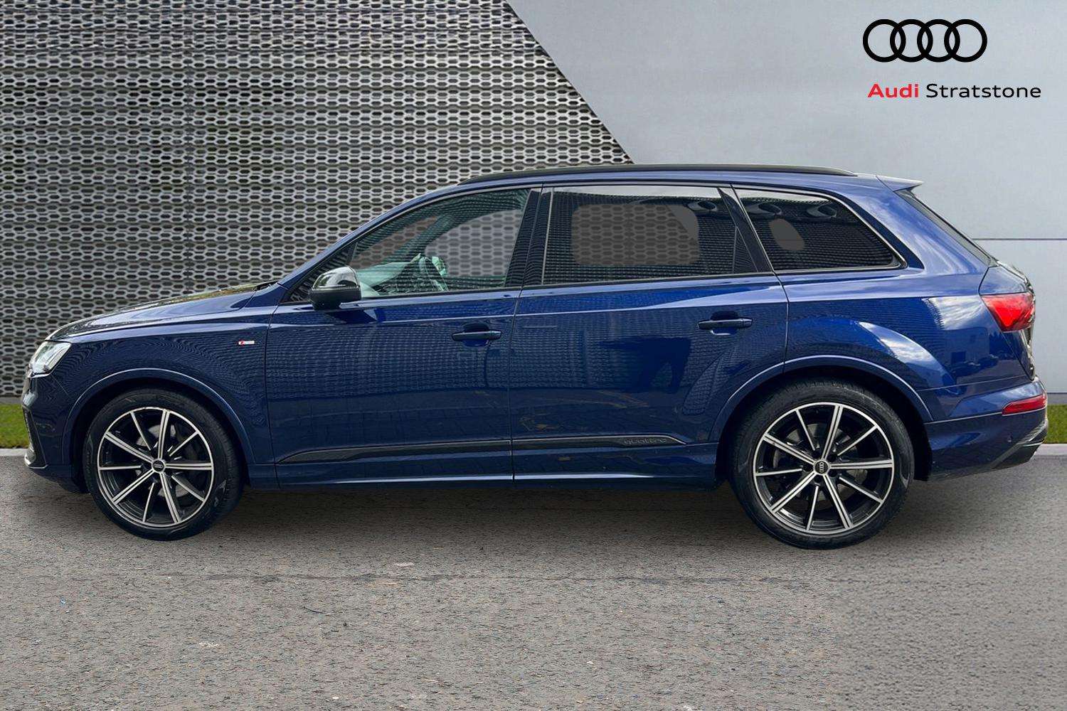 Used Audi Q7 2022 for sale - 76125894: Photo 8