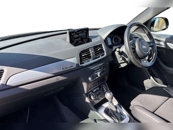 Used Audi Q3 2018 for sale - 77928807: Photo