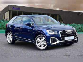 Audi - Q2
