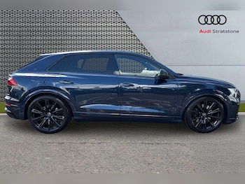 Used Audi Q8 2025 for sale - 79429014: Photo