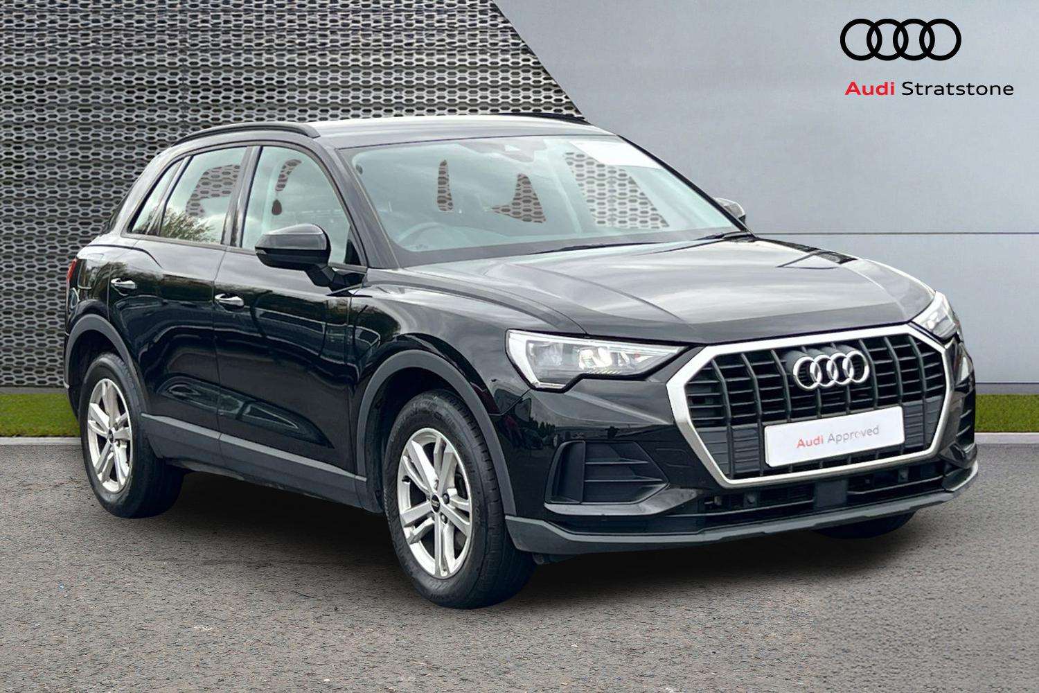 Used Audi Q3 2022 for sale - 76125780: Photo 1