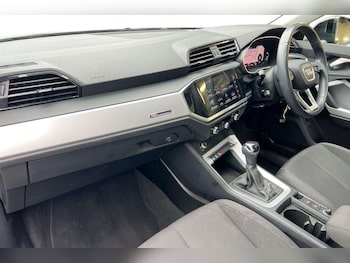 Used Audi Q3 2022 for sale - 76125780: Photo