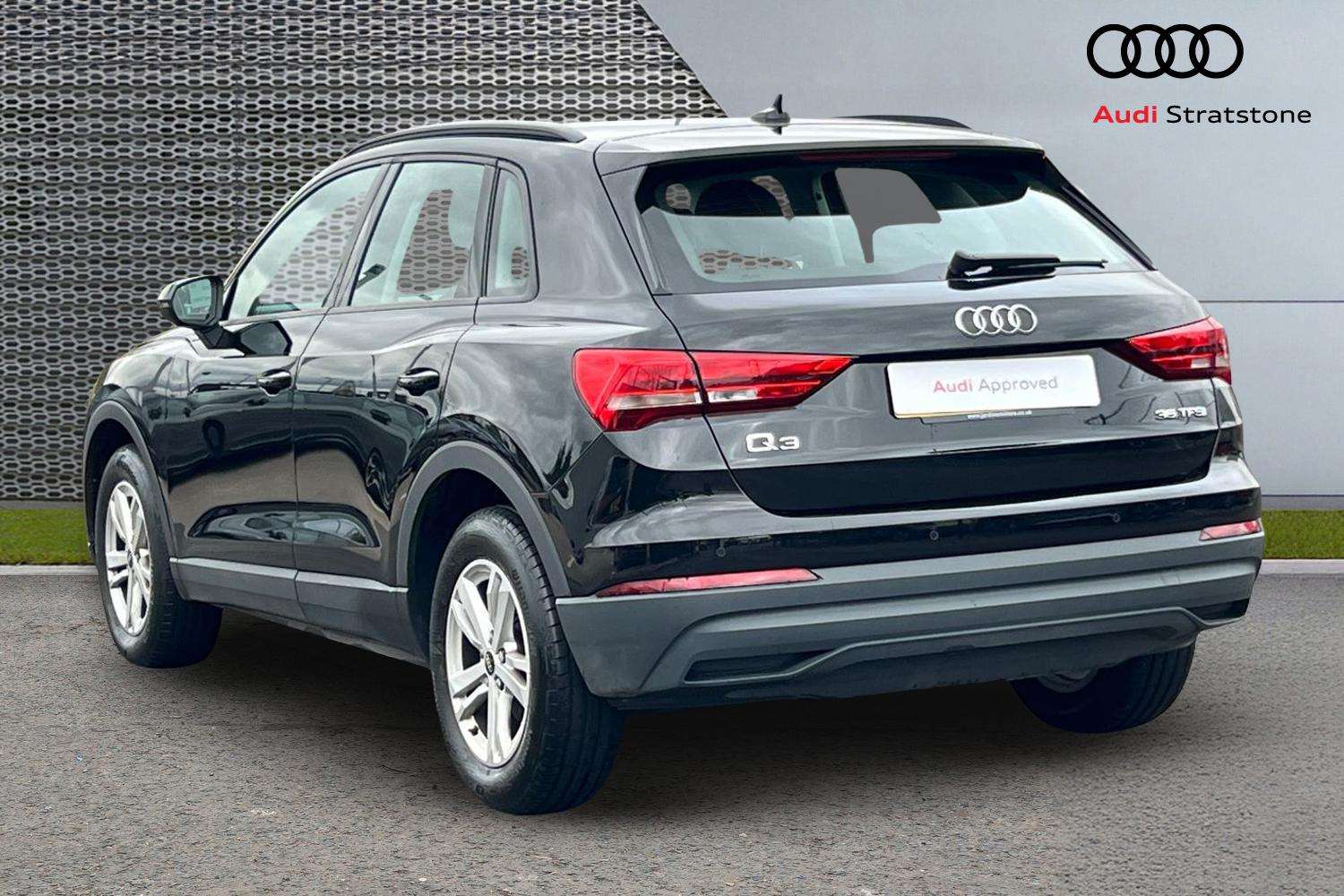 Used Audi Q3 2022 for sale - 76125780: Photo 3