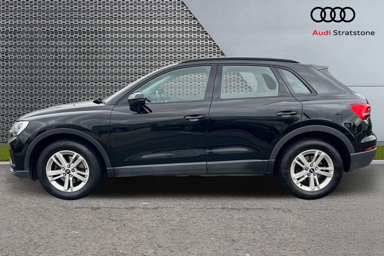 Used Audi Q3 2022 for sale - 76125780: Photo 8