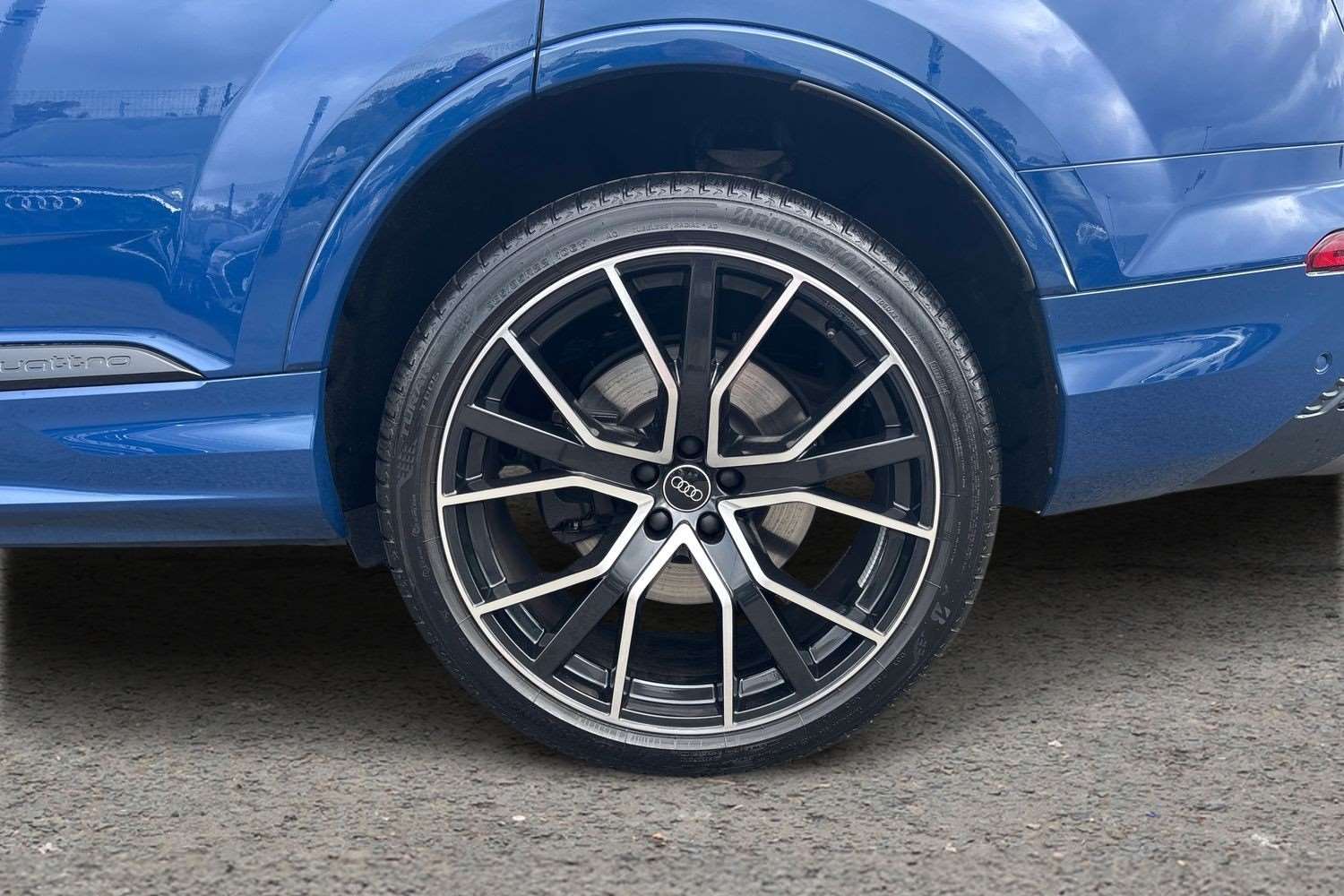 Used Audi Q7 2025 for sale - 77178874: Photo 10