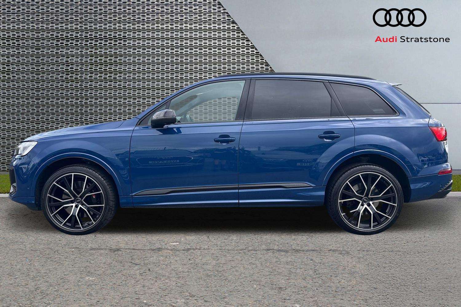 Used Audi Q7 2025 for sale - 77178874: Photo 8