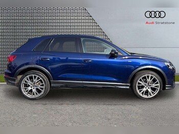 Used Audi Q3 2023 for sale - 77772158: Photo
