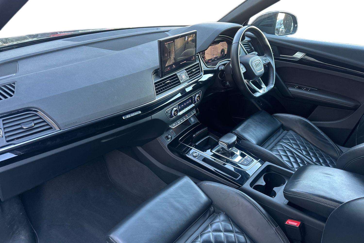 Used Audi Q5 2023 for sale - 76661812: Photo 2