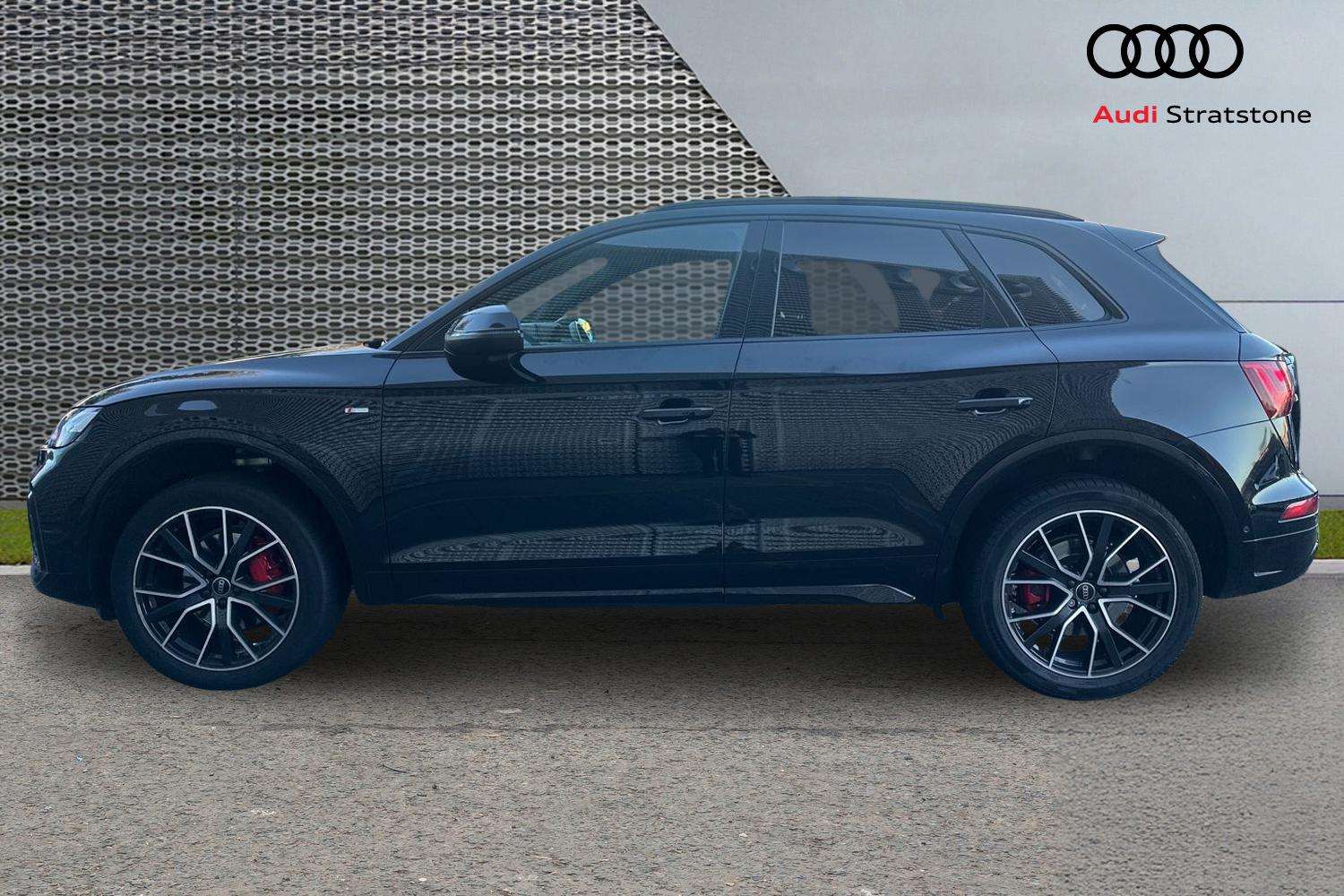 Used Audi Q5 2023 for sale - 76661812: Photo 8