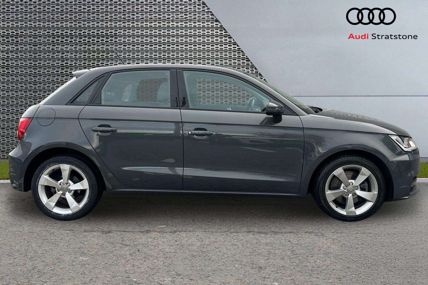 Used Audi A1 2018 for sale - 76843016: Photo 4