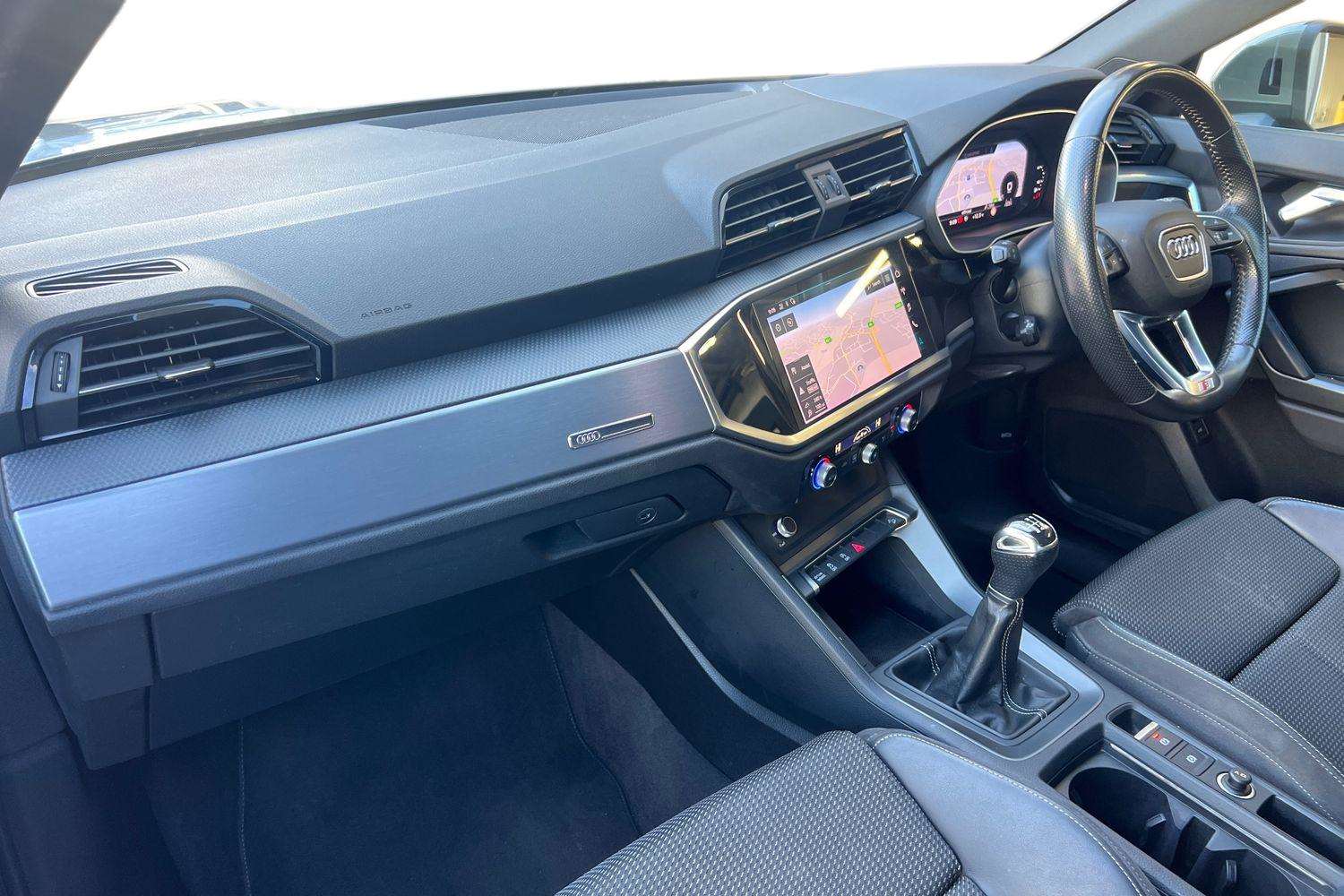 Used Audi Q3 2020 for sale - 77294243: Photo 2