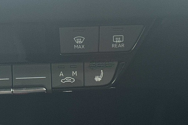 Used Audi Q4 e-tron 2024 for sale - 74716929: Photo 16