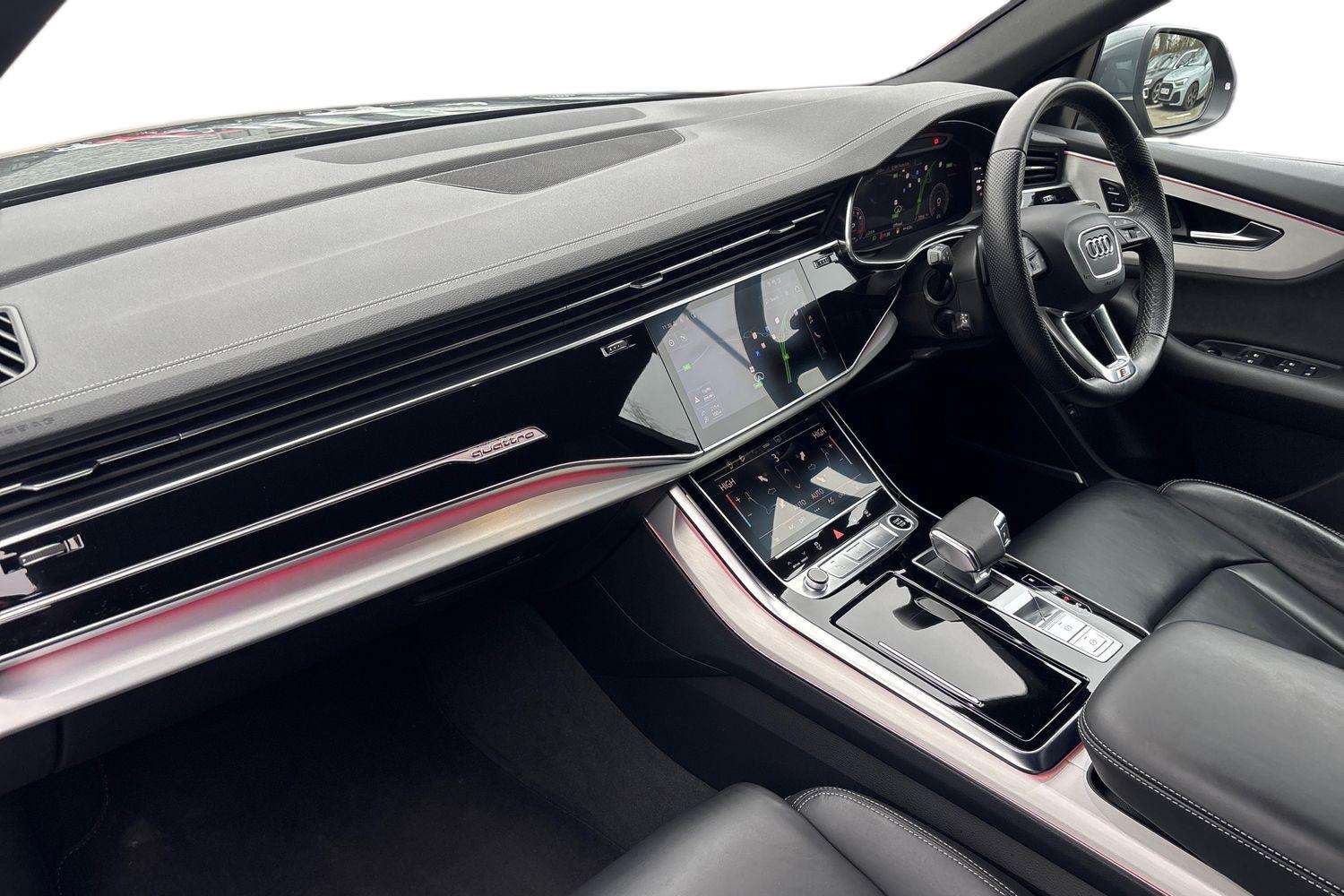 Used Audi Q8 2023 for sale - 77239888: Photo 2