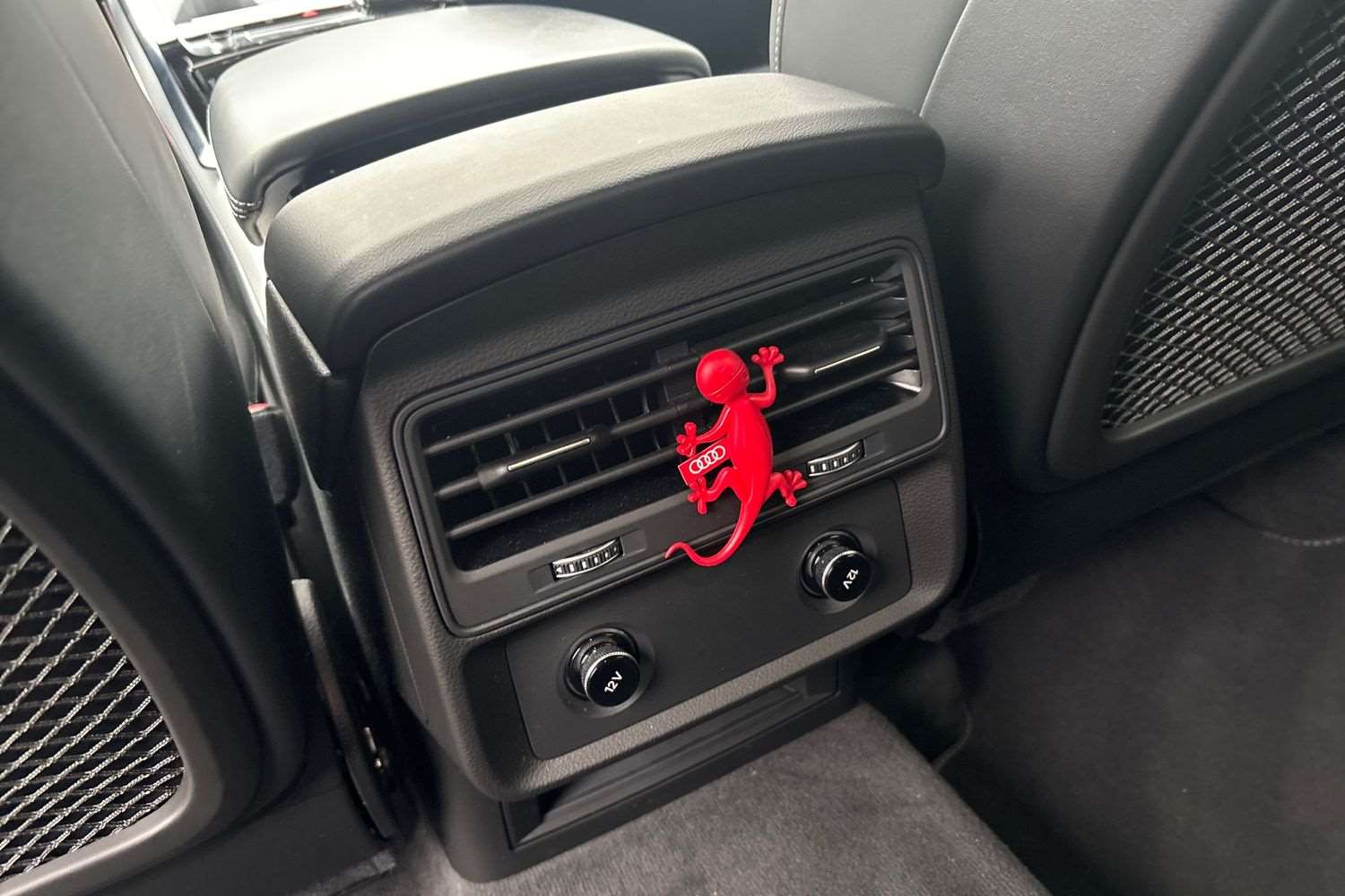 Used Audi Q8 2023 for sale - 77239888: Photo 23