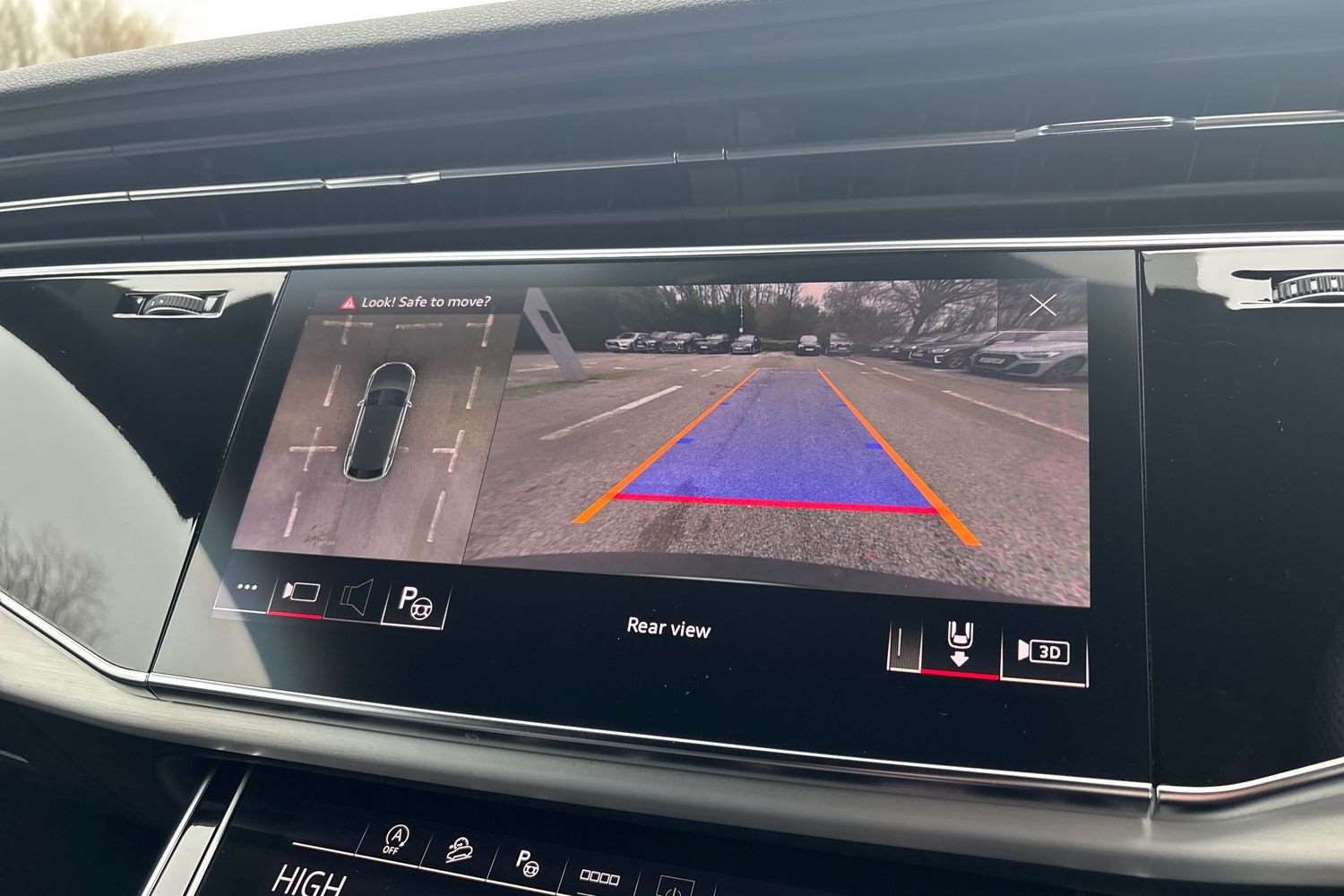 Used Audi Q8 2023 for sale - 77239888: Photo 26