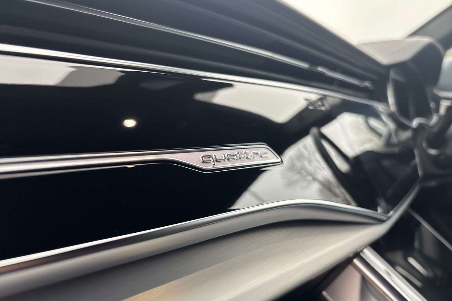 Used Audi Q8 2023 for sale - 77239888: Photo 34