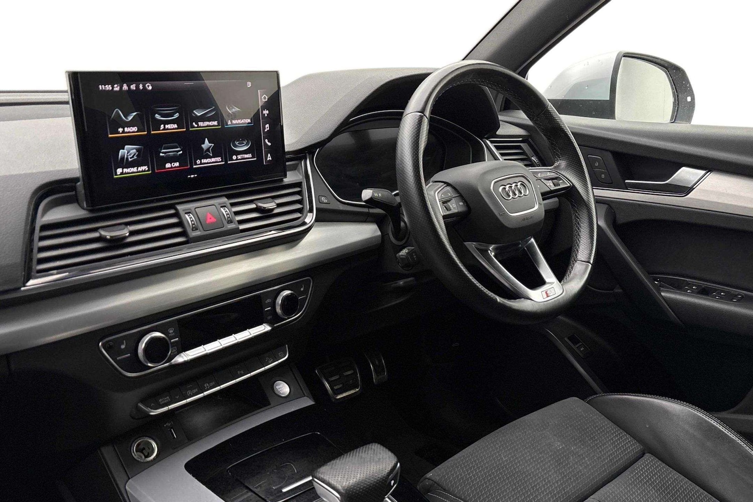 Used Audi Q5 2021 for sale - 78010371: Photo 2