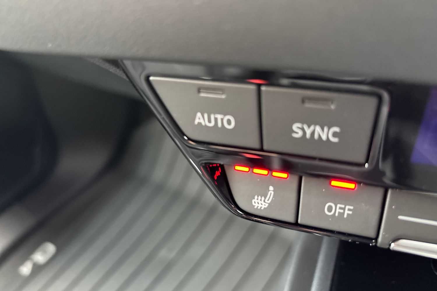 Used Audi Q4 e-tron 2025 for sale - 77178809: Photo 16