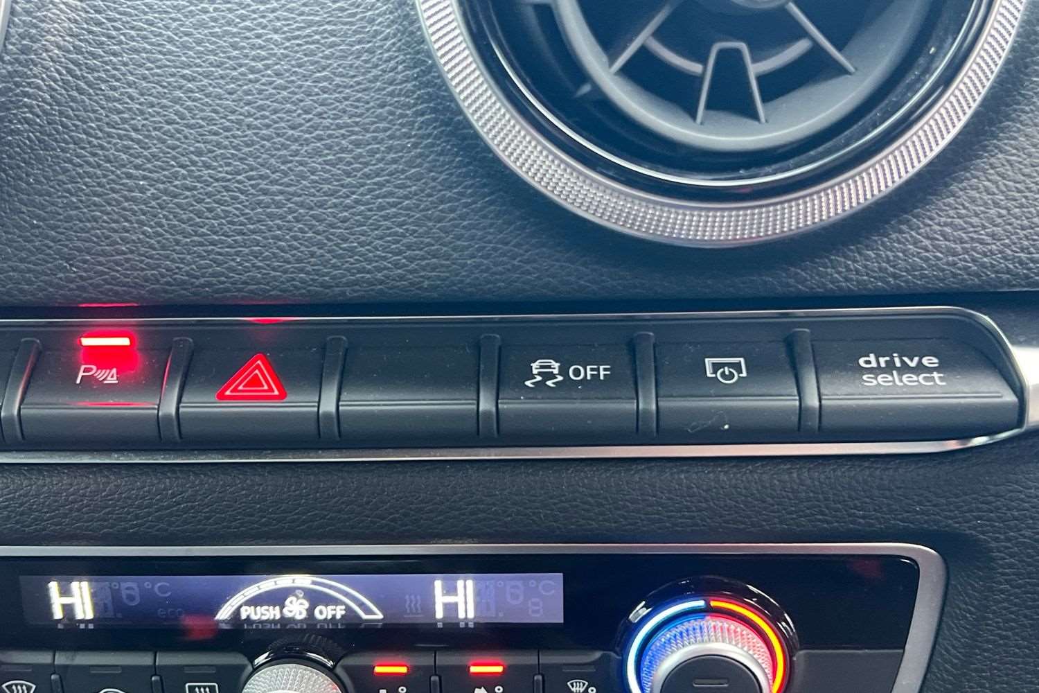 Used Audi A3 2019 for sale - 77112335: Photo 33