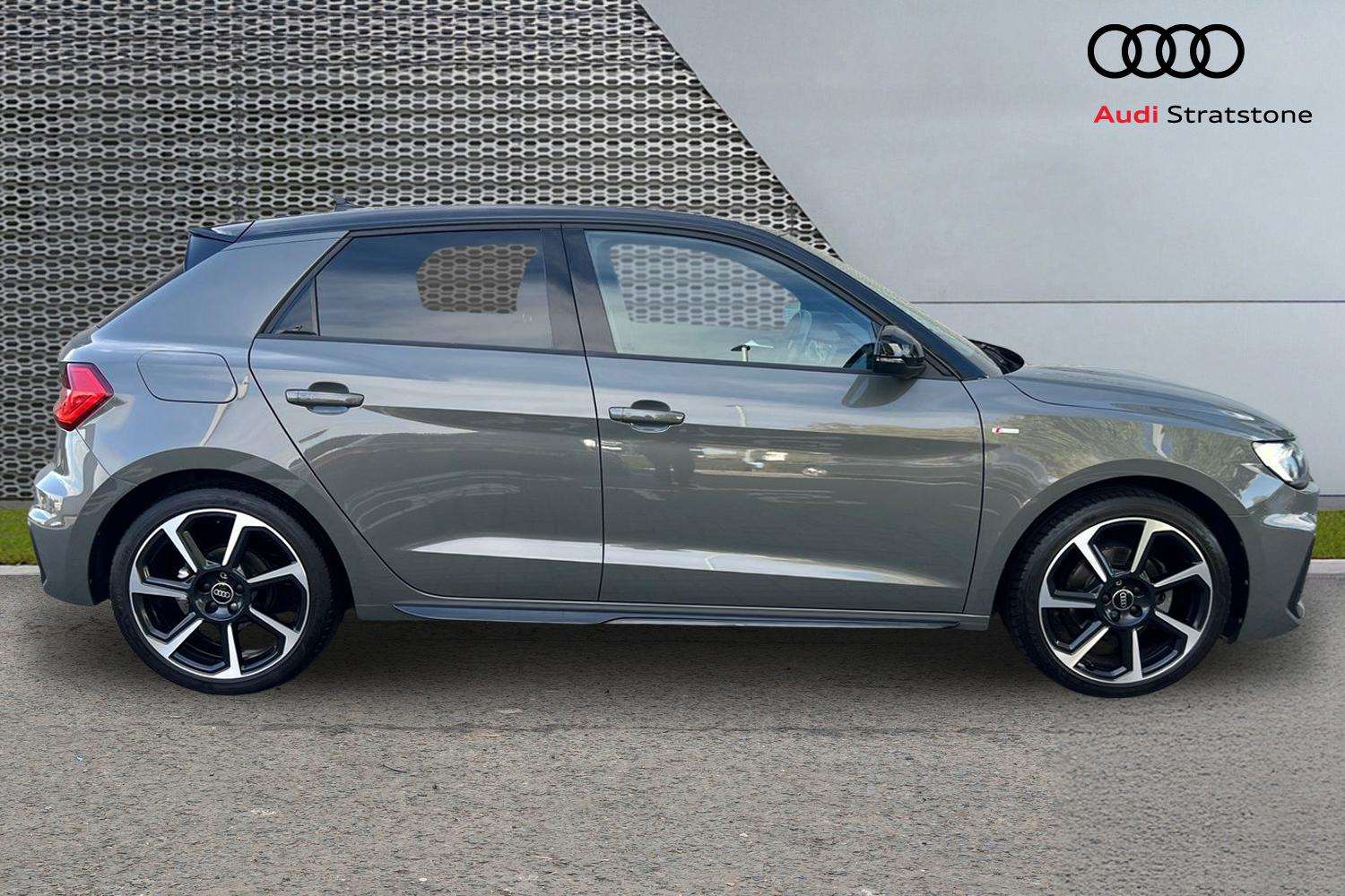 Used Audi A1 2023 for sale - 76063411: Photo 4