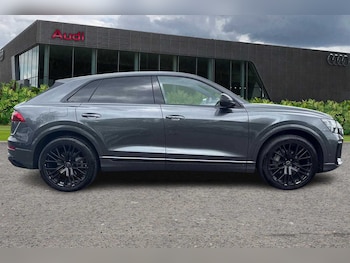 Used Audi Q8 2024 for sale - 77178796: Photo