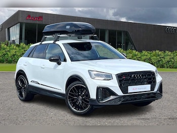 Audi - Q2
