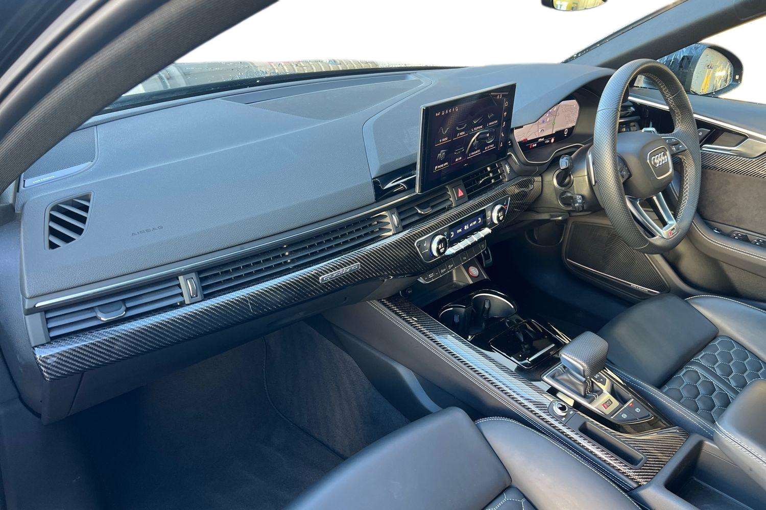 Used Audi RS4 2024 for sale - 76889819: Photo 2