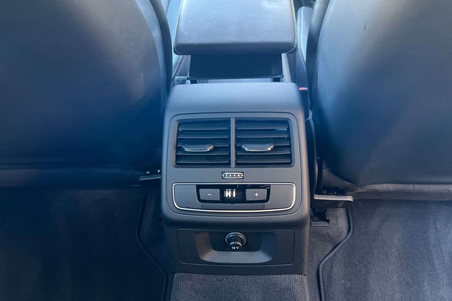 Used Audi RS4 2024 for sale - 76889819: Photo 23