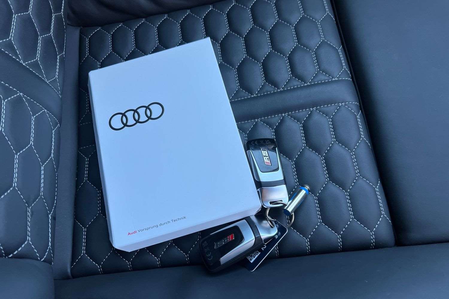 Used Audi RS4 2024 for sale - 76889819: Photo 25