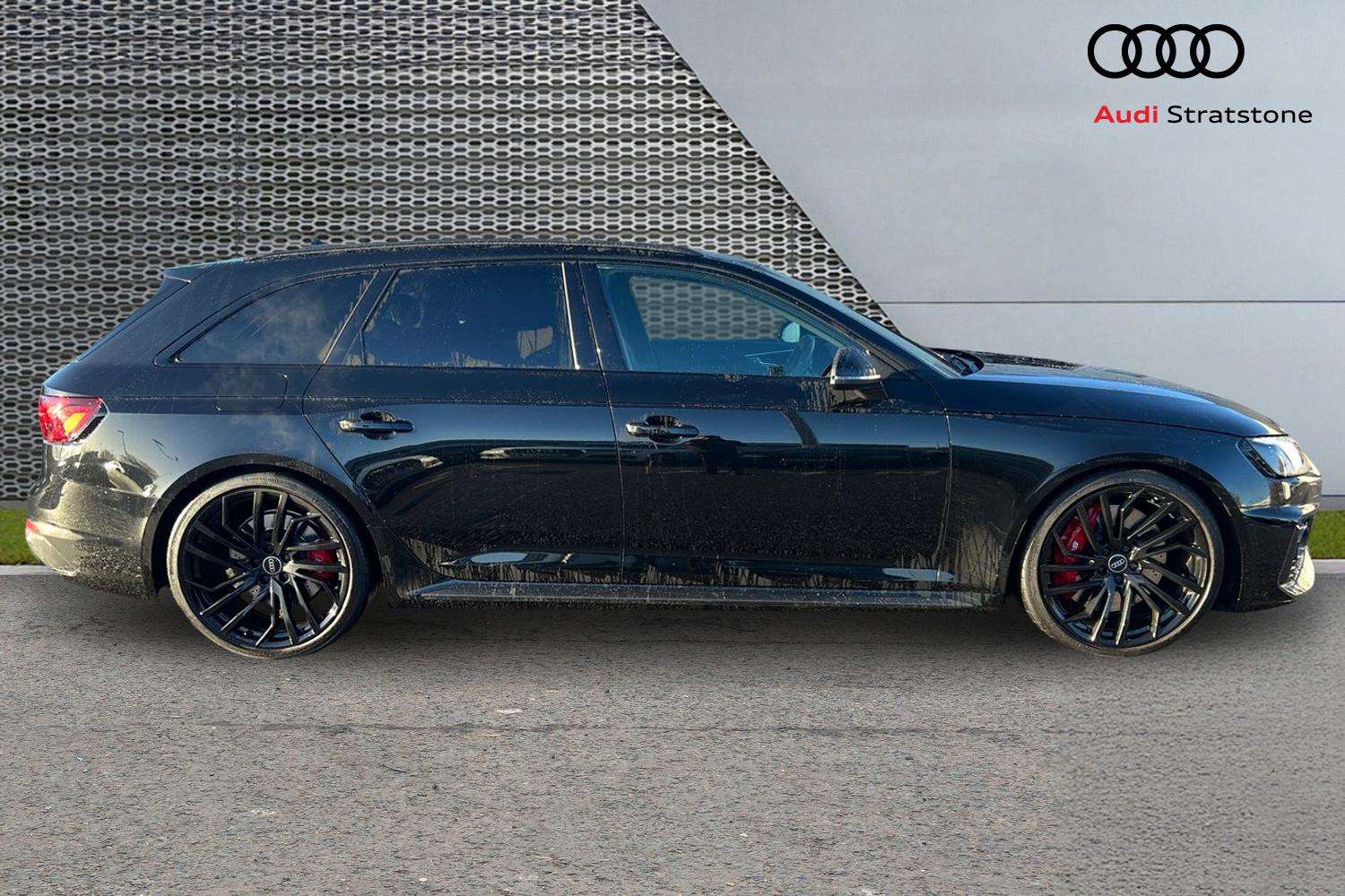 Used Audi RS4 2024 for sale - 76889819: Photo 4