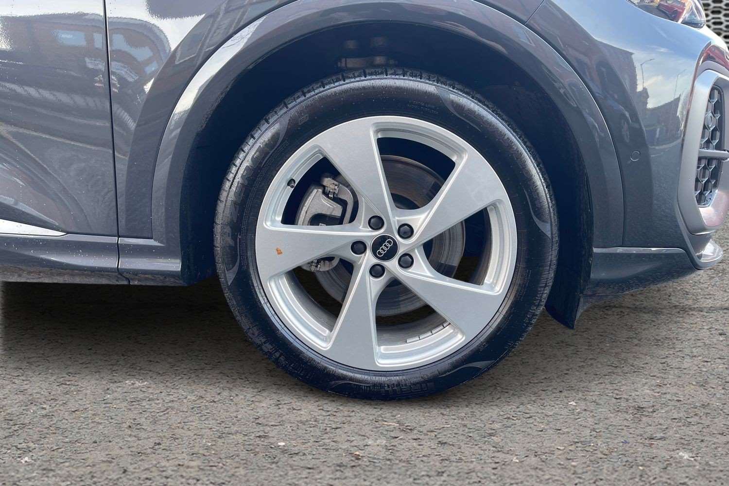 Used Audi Q5 2025 for sale - 76928944: Photo 5