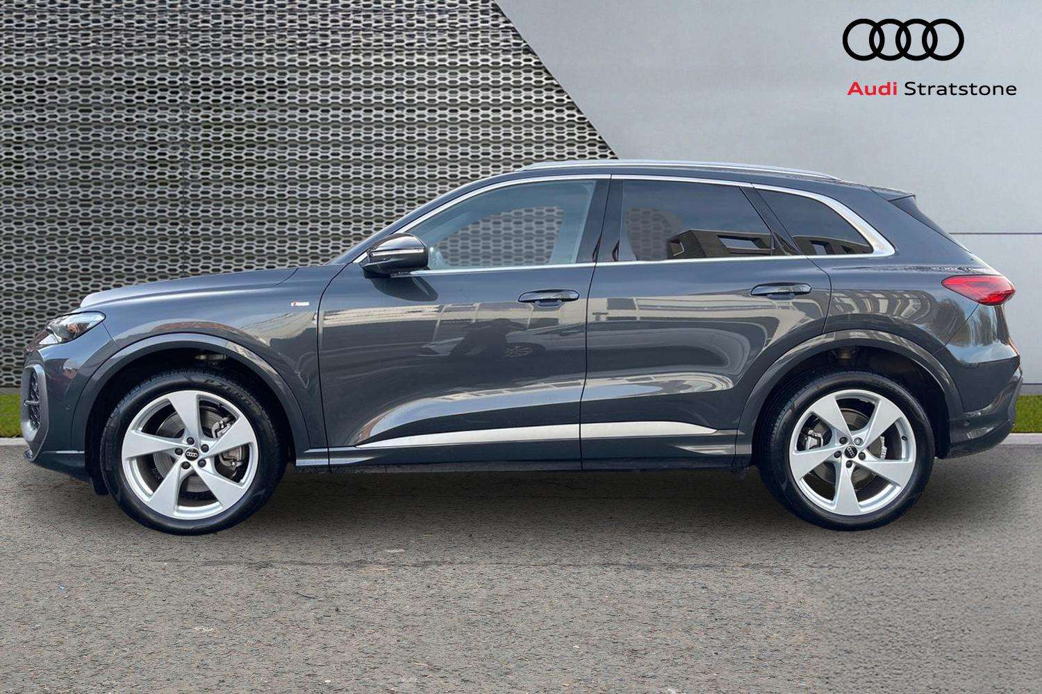 Used Audi Q5 2025 for sale - 76928944: Photo 8