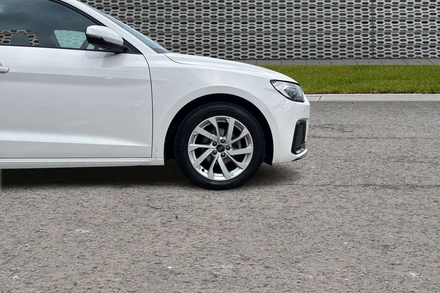 Used Audi A1 2023 for sale - 77842316: Photo 5