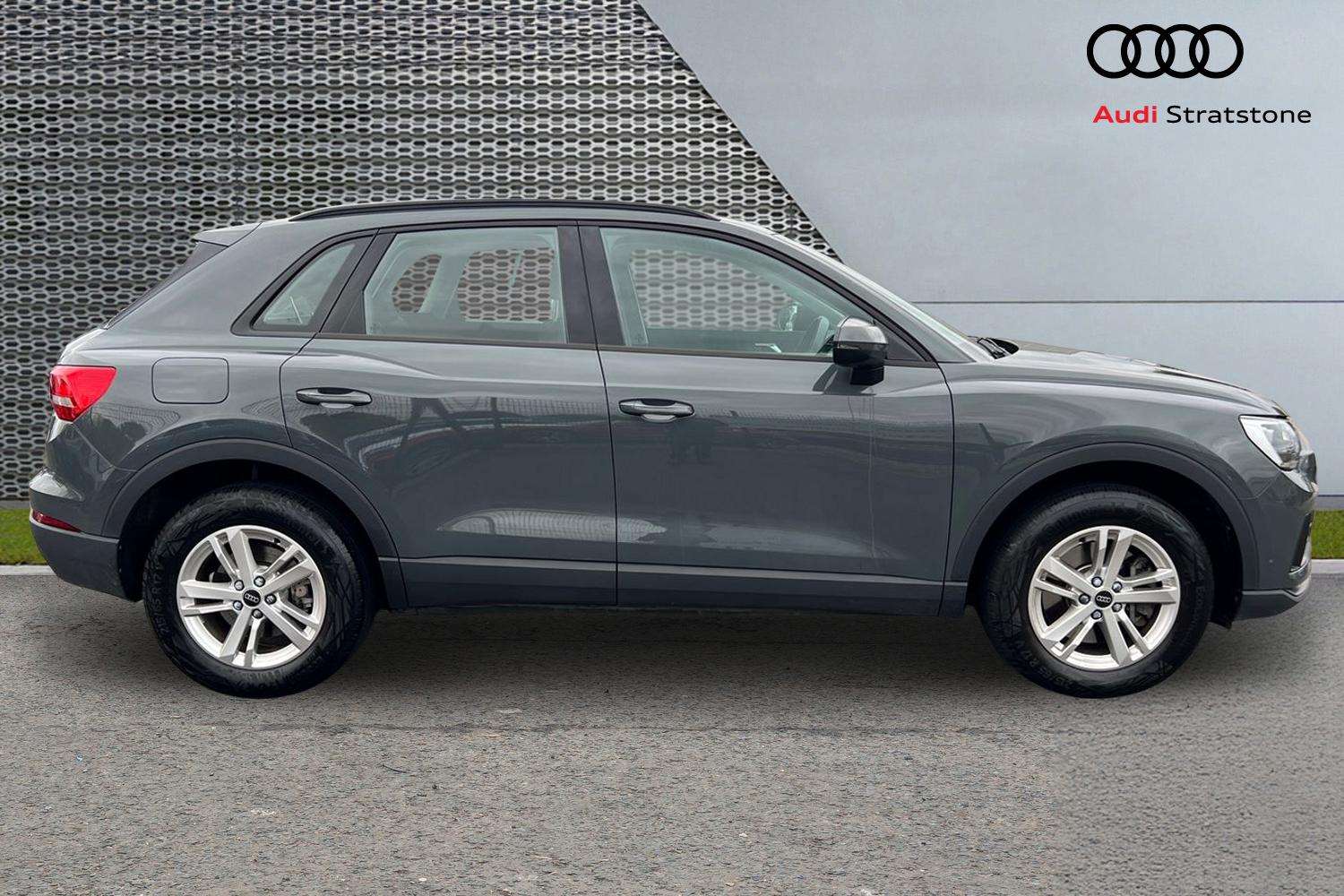 Used Audi Q3 2023 for sale - 76126021: Photo 4