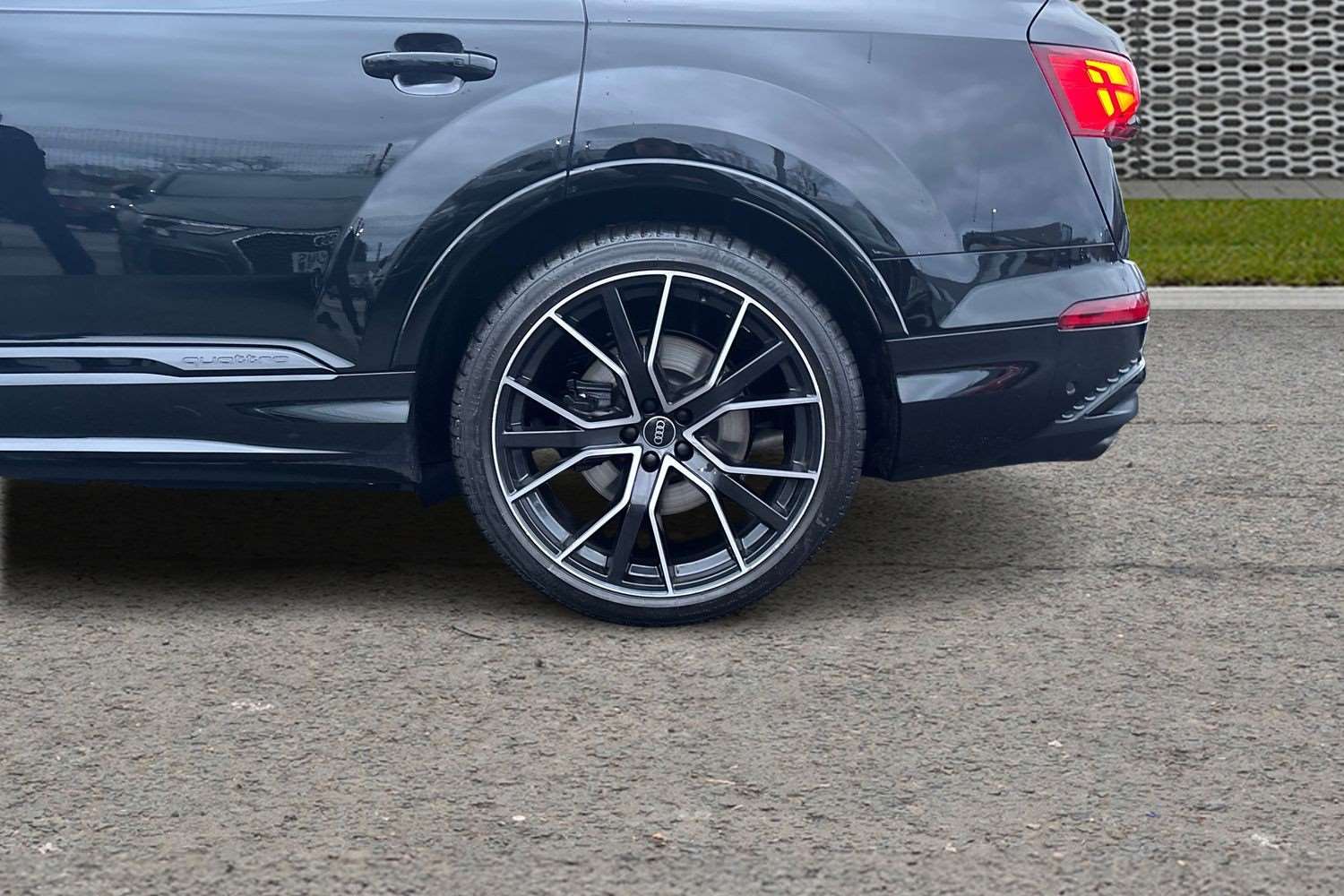 Used Audi Q7 2025 for sale - 77194521: Photo 10