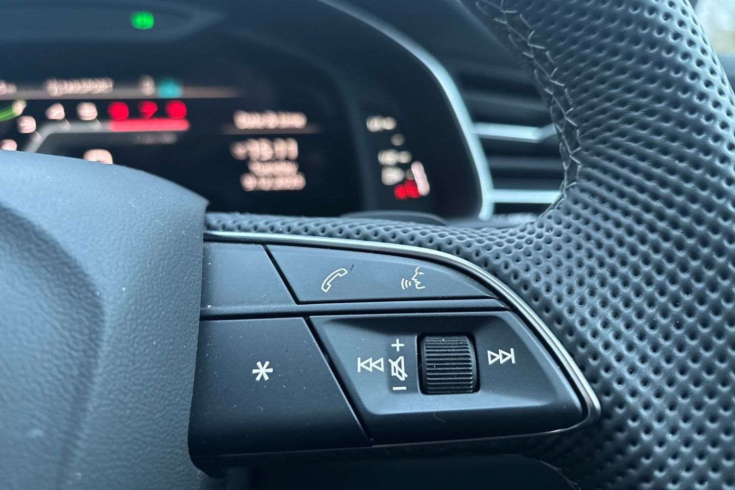 Used Audi Q7 2025 for sale - 77194521: Photo 17